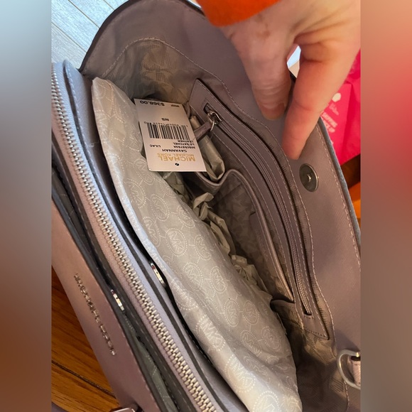 Michael Kors Handbag - Picture 2 of 6